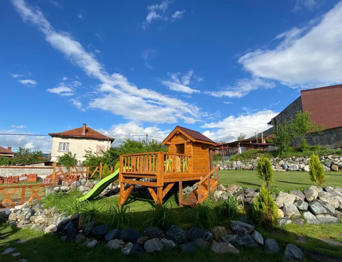 Тихият Кът Hotel Sapareva Bania Exterior foto