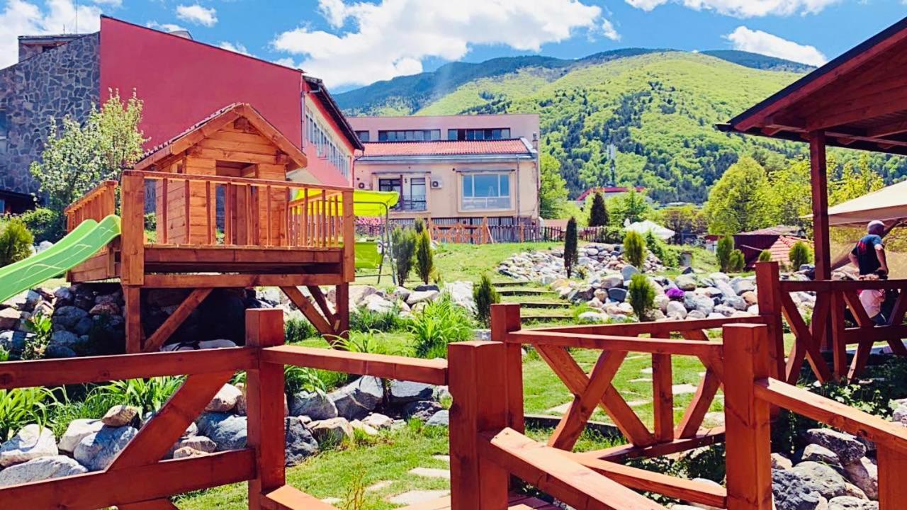 Тихият Кът Hotel Sapareva Bania Exterior foto